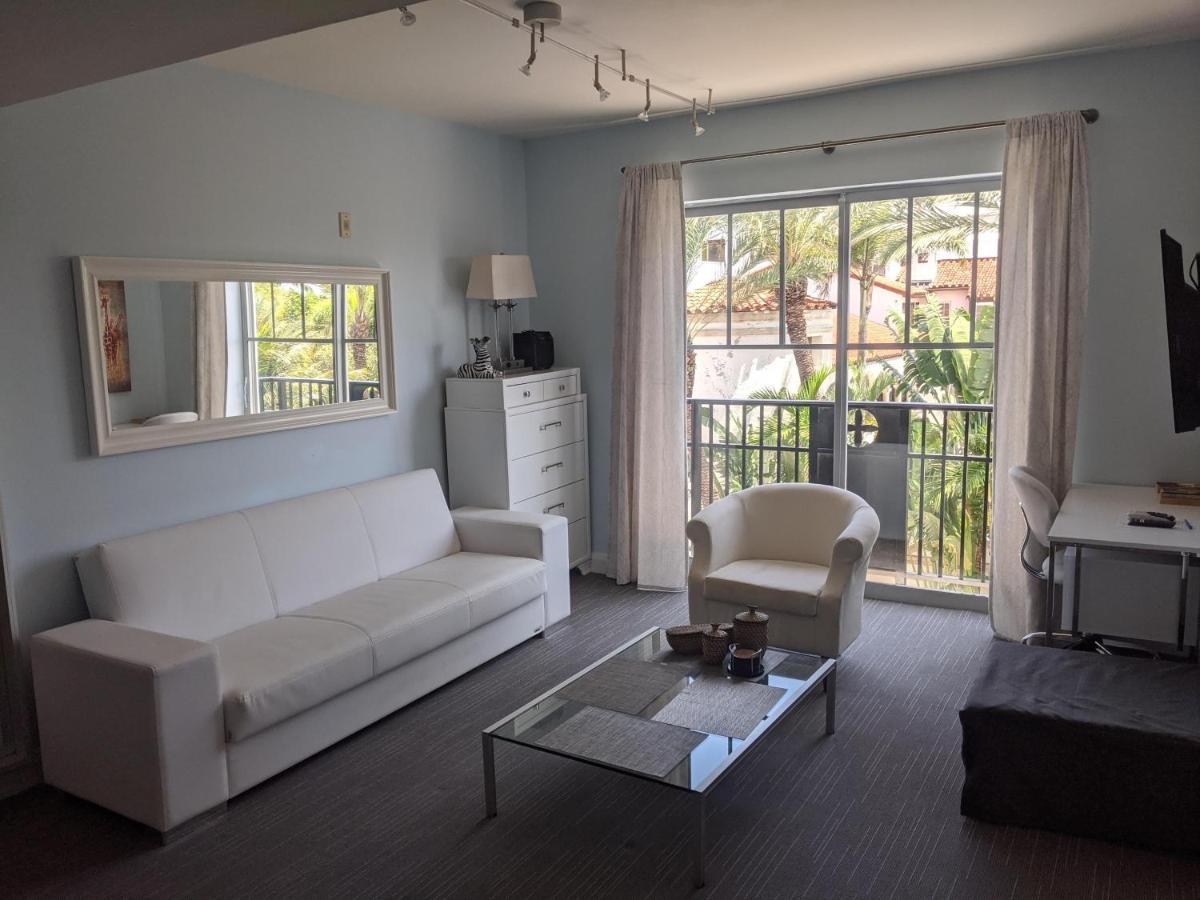 Versace Mansion View Suite At The Strand Miami Beach Extérieur photo