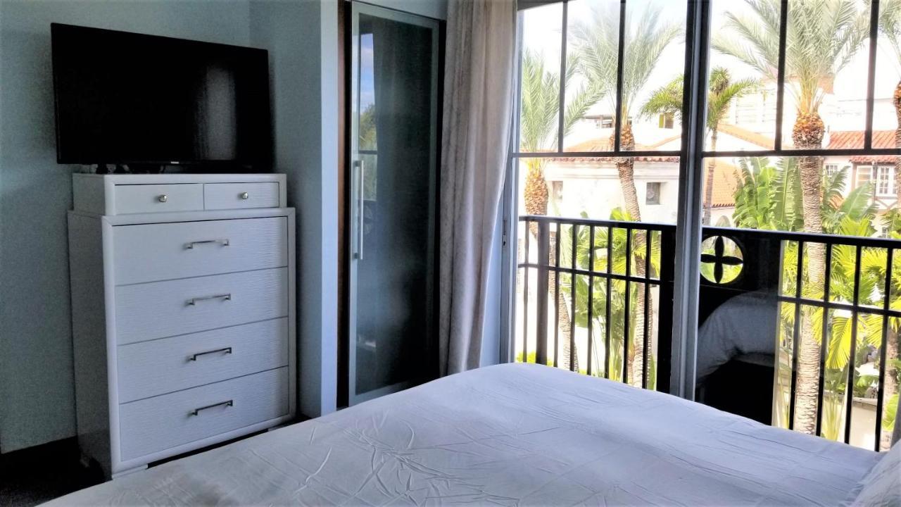 Versace Mansion View Suite At The Strand Miami Beach Extérieur photo